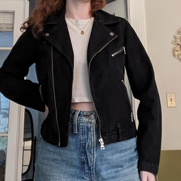 Black Denim GAP Jean Jacket, small - Picture 2 of 5
